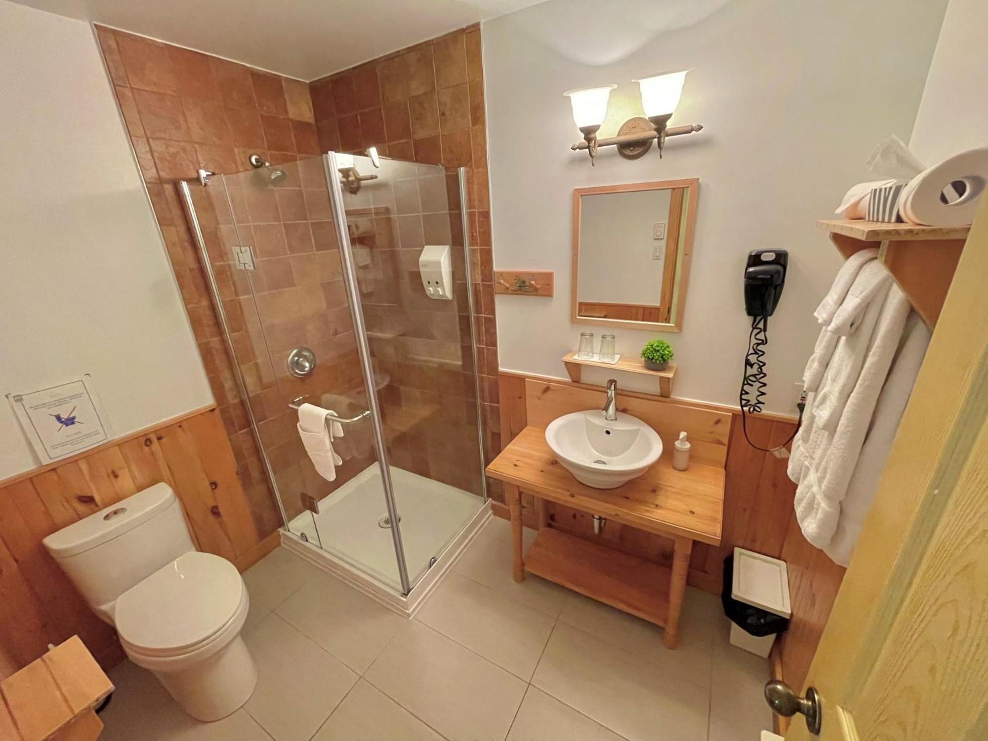Auberge Spa & Beaux Reves แซ็ง-ตาแดล ภายนอก รูปภาพ