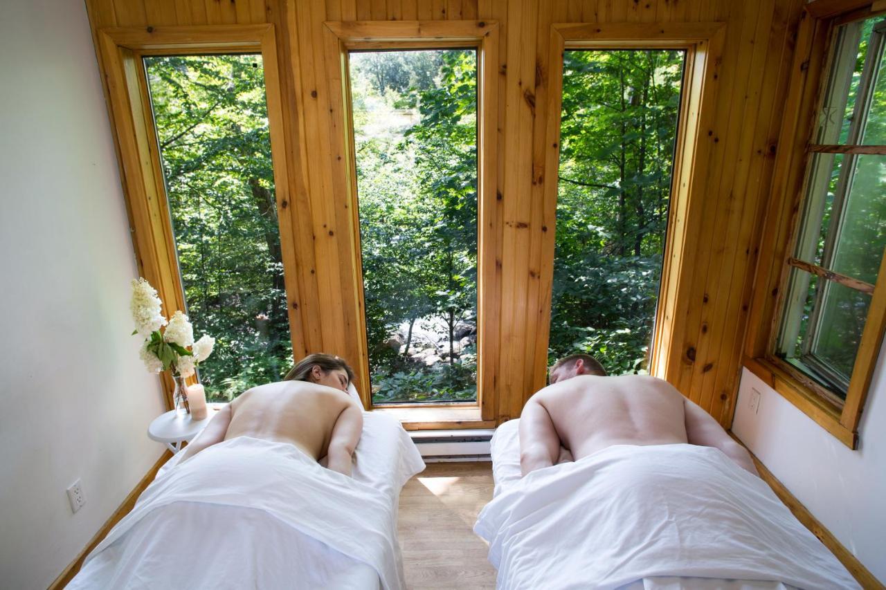 Auberge Spa & Beaux Reves แซ็ง-ตาแดล ภายนอก รูปภาพ